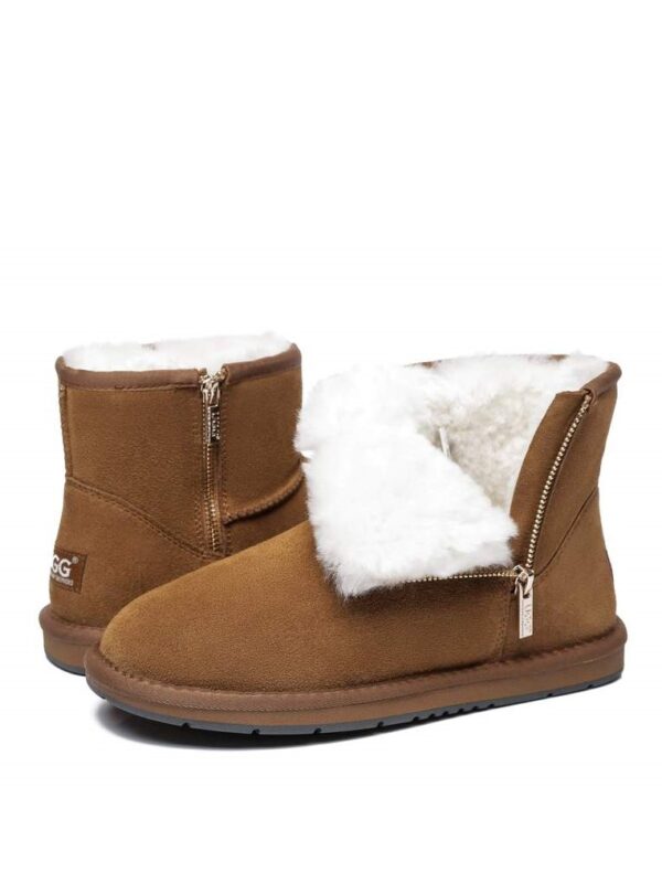 UGG Classic Mini Zip Boots - Chestnut